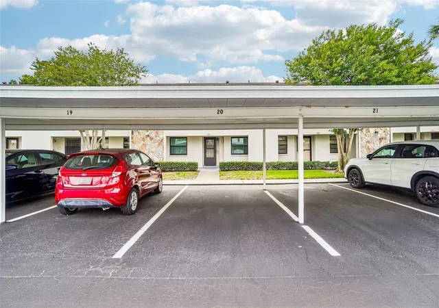 Homes for sale in St Petersburg, FL | 1601 43Rd St N #224, St Petersburg, FL 33713 | MLS# TB8503503