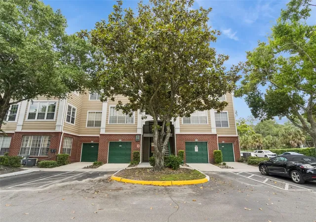 Listing Photo 1 - Condo for sale in building located at 13015 Plantation Park Cir, Orlando, FL 32821 - Unit #1035