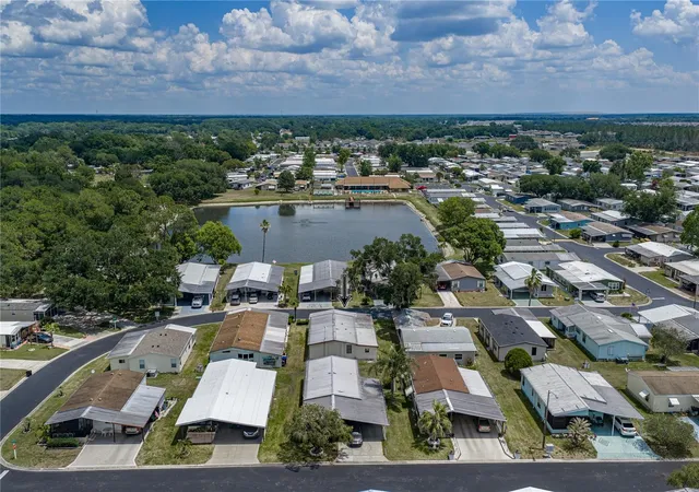 3rd image of 3201 Hidden Lake Dr, Wesley Chapel, FL 33543 | MLS# TB8503510