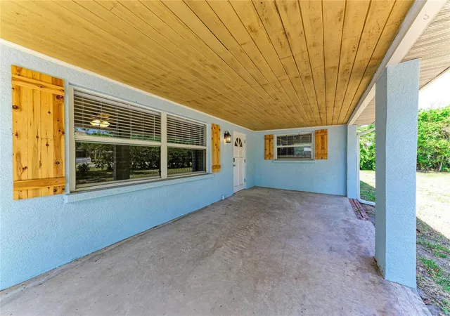 Photo 4 of Single family home for sale at 2401 10th Street W, Palmetto, FL 34221 | MLS# TB8503516 | Listing updated on 2026-10-09