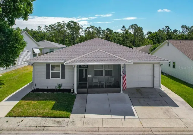 Homes for sale in Lakeland, FL | 3123 Prairie Dunes Cir W, Lakeland, FL 33810 | MLS# TB8503517