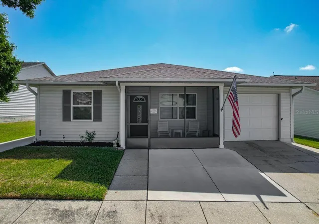 Homes for sale in Lakeland, FL | 3123 Prairie Dunes Cir W, Lakeland, FL 33810 | MLS# TB8503517