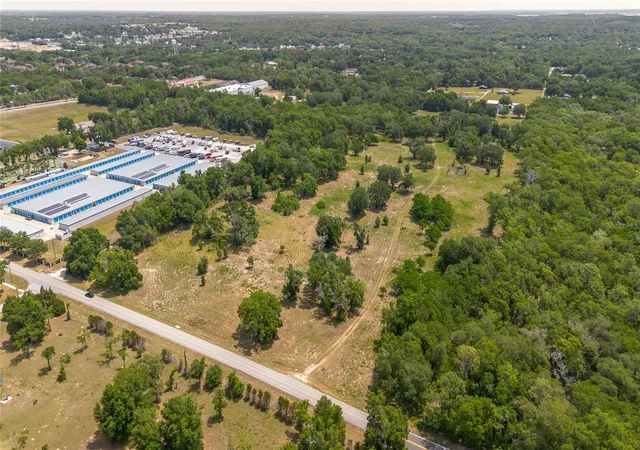 3rd image of 0 Rolling Acres Rd, Lady Lake, FL 32159 | MLS# OM723851