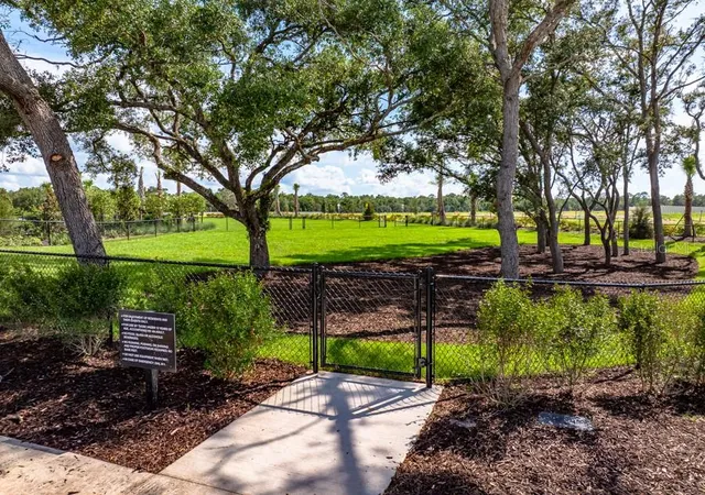 5th image of 13747 Squall Ln, Hudson, FL 34669 | MLS# TB8503549
