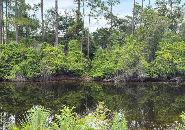Photo 4 of Sale Pending at 33 Wendy Ln, Palm Coast, FL 32164 | MLS# FC318185 | Listing updated on 2026-09-14