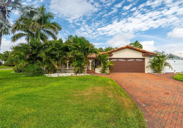 Photo 2 of Sale Pending at 1200 80th Street S, St Petersburg, FL 33707 | MLS# TB8503600 | Listing updated on 2026-07-18