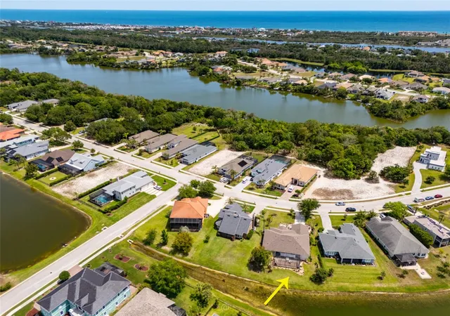 Photo 3 of Single family home for sale at 6 S Lakewalk Dr, Palm Coast, FL 32137 | MLS# FC318195 | Listing updated on 2026-09-12