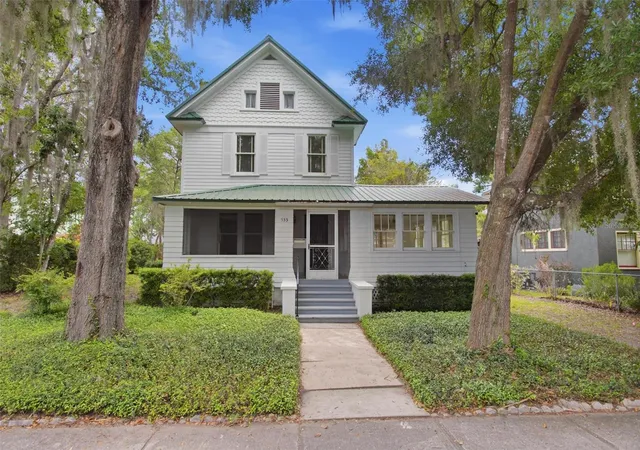 1st image of 533 N Sans Souci Ave, Deland, FL 32720 | MLS# V4948829