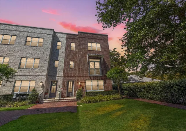 Photo 1 of Townhouse for sale at 461 Geranium Park Way, Winter Garden, FL 34787 | MLS# O6403758 | Listing updated on 2026-10-10