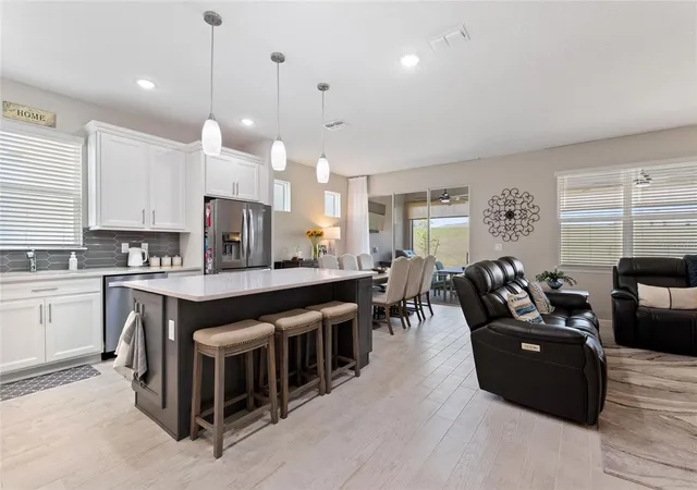 Photo 4 of Single family home for sale at 1333 Zesty Citrus Ln, Minneola, FL 34715 | MLS# S5148983 | Listing updated on 2026-08-21