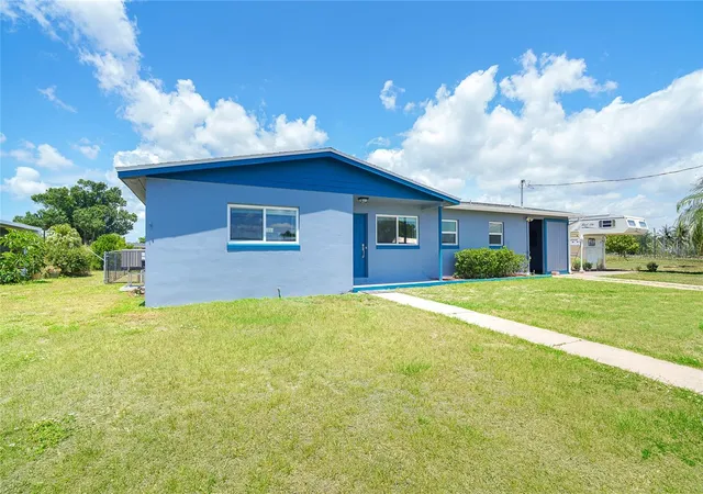 Photo 1 of Single family home for sale at 138 Buckeye Ave Nw, Port Charlotte, FL 33952 | MLS# D6147292 | Listing updated on 2026-08-13