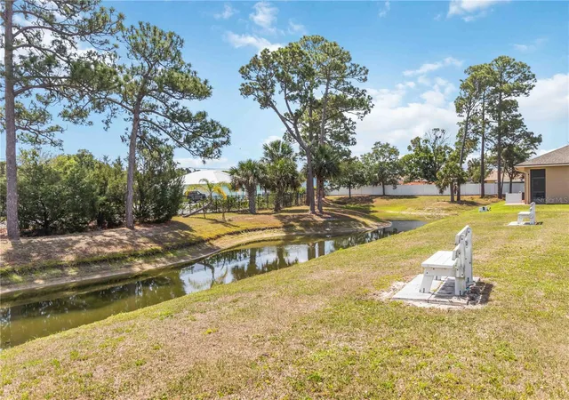 Homes for sale in Edgewater, FL | 112 Tuscany Villas Drive, Edgewater, FL 32141 | Houzeo