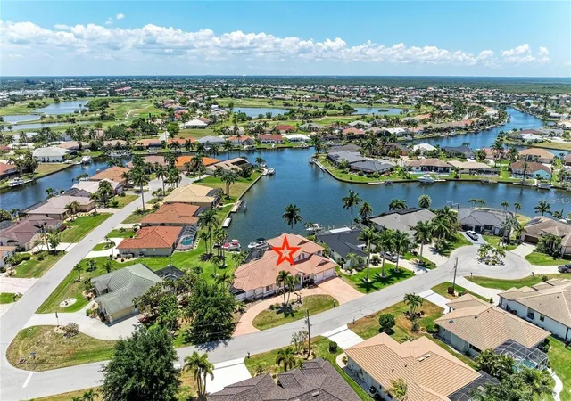 Photo 2 of Single family home for sale at 524 La Caruna Ct, Punta Gorda, FL 33950 | MLS# C7525599 | Listing updated on 2026-10-09