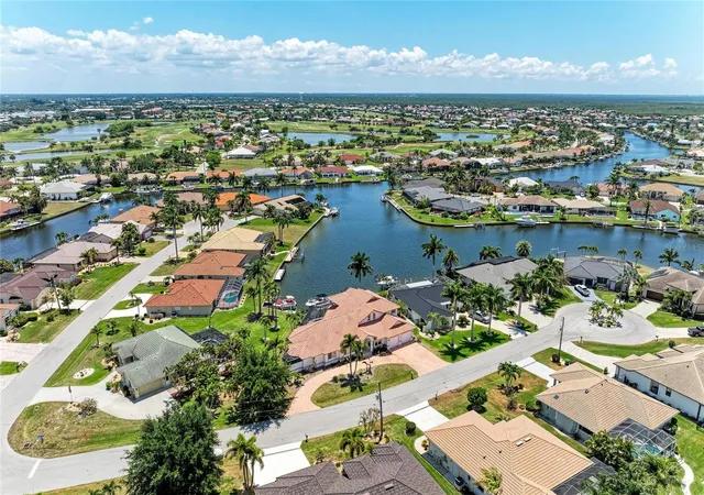 4th image of 524 La Caruna Ct, Punta Gorda, FL 33950 | MLS# C7525599