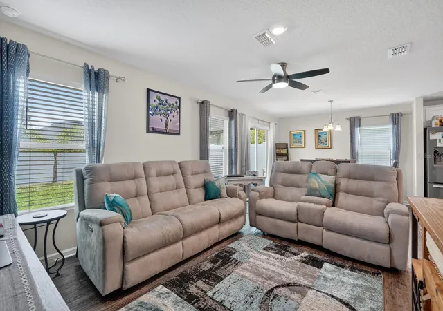 Homes for sale in Bunnell, FL | 629 Grand Reserve Dr, Bunnell, FL 32110 | MLS# V4948832