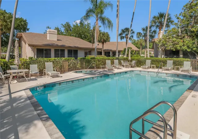 Photo 2 of Single family home for sale at 4424 Highland Park #5, Sarasota, FL 34235 | MLS# A4692053 | Listing updated on 2026-05-21