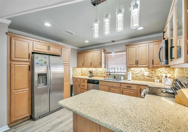 2nd image of 717 Carolina Ave, Tarpon Springs, FL 34689 | MLS# TB8503708