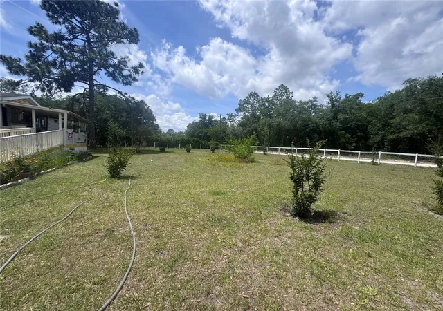 Homes for sale in Morriston, FL | 21170 Se 67Th Pl, Morriston, FL 32668 | MLS# OM723878