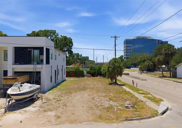 Photo 4 of Land for sale at 4124 W Nassau St, Tampa, FL 33607 | MLS# TB8503734 | Listing updated on 2026-09-17