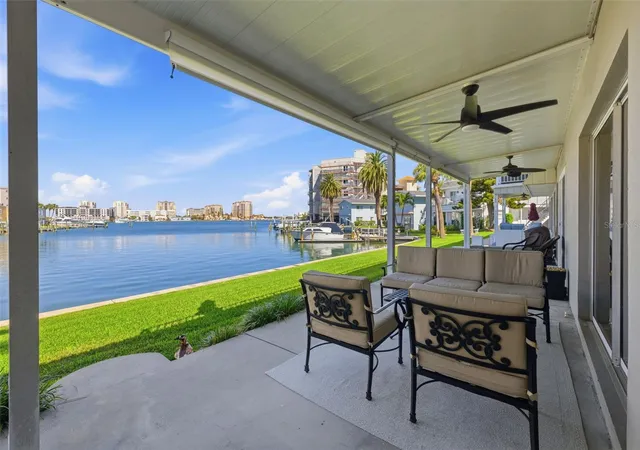 1st image of 400 Larboard Wy #105, Clearwater Beach, FL 33767 | MLS# O6403825