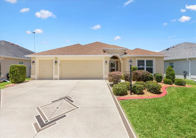 Photo 2 of Single family home for sale at 4348 Tuscaloosa Path, The Villages, FL 32163 | MLS# G5111789 | Listing updated on 2026-10-06