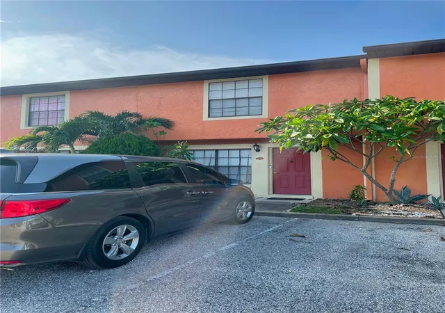 4th image of 7327 Forest Hill Ct #223, Winter Park, FL 32792 | MLS# O6403841