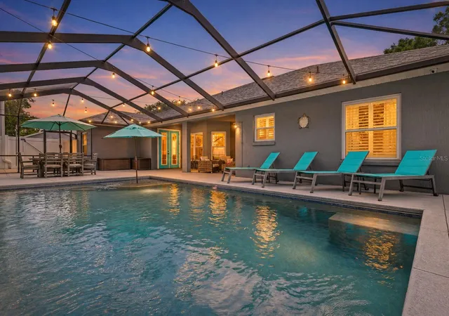 4th image of 1095 W Lake Hamilton Dr, Winter Haven, FL 33881 | MLS# L4961524