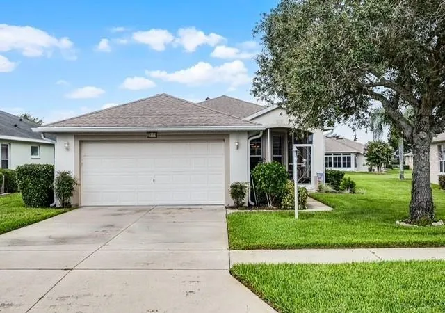 Photo 1 of Single family home for sale at 27111 Nostalgia Dr, Leesburg, FL 34748 | MLS# O6403883 | Listing updated on 2026-09-23