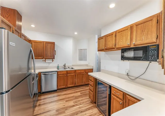Homes for sale in Gainesville, FL | 831 Nw 42Nd Ter, Gainesville, FL 32605 | MLS# GC539962