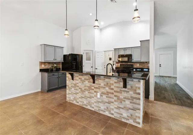 Photo 3 of Single family home for sale at 402 Rio Grande Ct, Kissimmee, FL 34759 | MLS# S5149003 | Listing updated on 2026-08-11