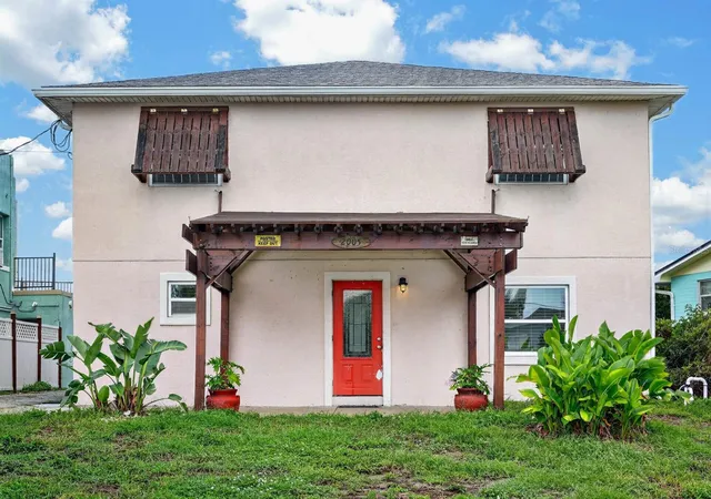 1st image of 2005 Schulte Ave, Daytona Beach, FL 32118 | MLS# V4948843
