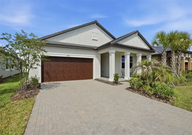 3rd image of 10770 Tupper Cay Dr, San Antonio, FL 33576 | MLS# TB8503880