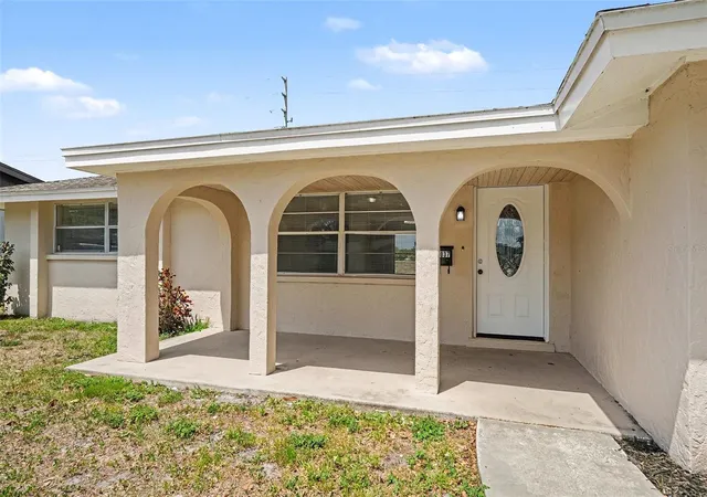 Homes for sale in New Port Richey, FL | 7037 Magnolia Valley Dr, New Port Richey, FL 34653 | MLS# O6403934