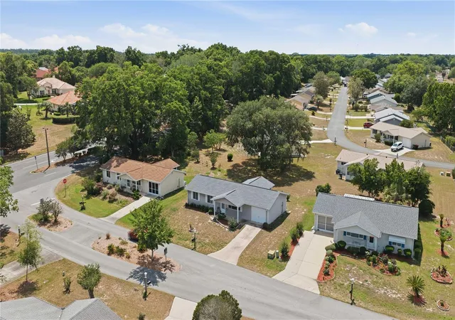 Photo 4 of Single family home for sale at 10986 SW 83rd Avenue, Ocala, FL 34481 | MLS# OM723898 | Listing updated on 2026-07-10