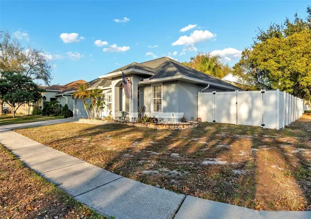 4th image of 5410 Lindburg St, Riverview, FL 33578 | MLS# TB8503914