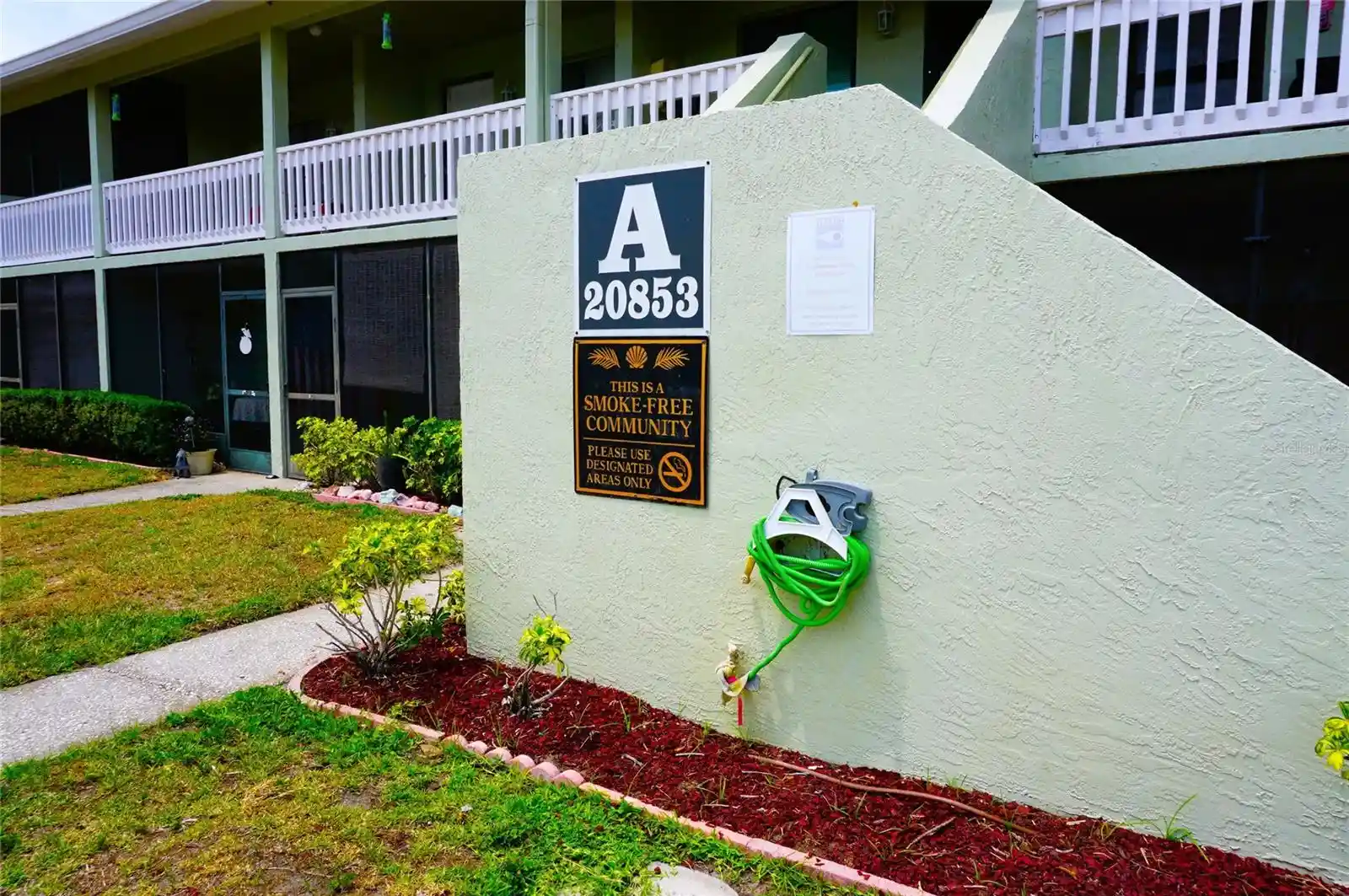 Listing Photo 2 - Condo for sale in 20853 Haulover Cvs located at 20853 Haulover Cvs, LUTZ, FL 33558 - Unit #A12