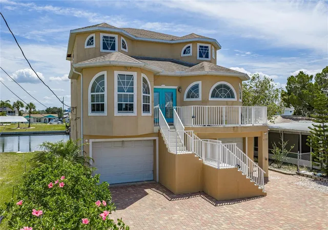 Homes for sale in Hernando Beach, FL | 4178 Des Prez Ct, Hernando Beach, FL 34607 | MLS# TB8503938