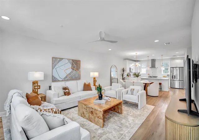 Photo 3 of Townhouse for sale at 208 W Frances Ave #3, Tampa, FL 33602 | MLS# TB8503947 | Listing updated on 2026-09-25