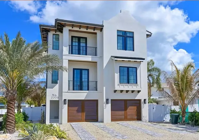 1st image of 2209 Avenue B, Bradenton Beach, FL 34217 | MLS# A4692132