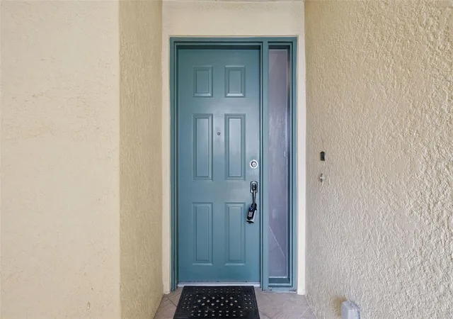 Photo 3 of Condo for sale at 8743 The Esplanade #34, Orlando, FL 32836 | MLS# O6404038 | Listing updated on 2026-10-01