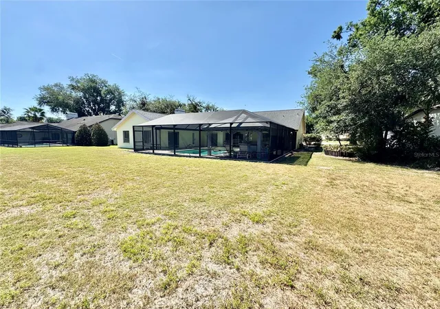 4th image of 2804 Wedgewood Dr, Plant City, FL 33566 | MLS# TB8504038
