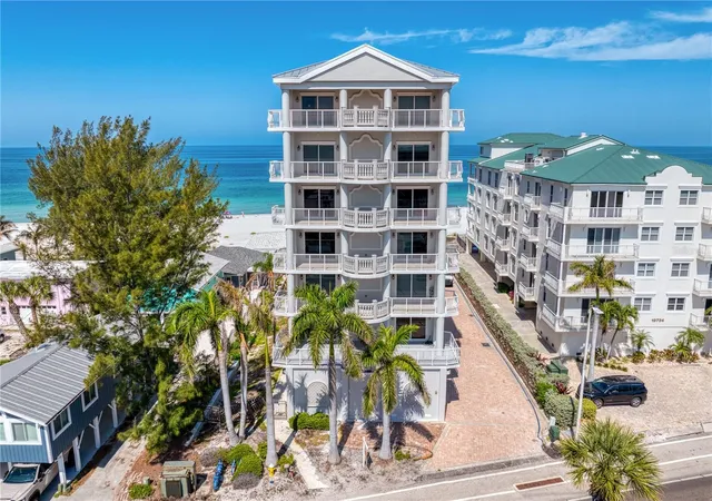 Homes for sale in Indian Rocks Beach, FL | 19730 Gulf Blvd #400, Indian Rocks Beach, FL 33785 | MLS# TB8504044