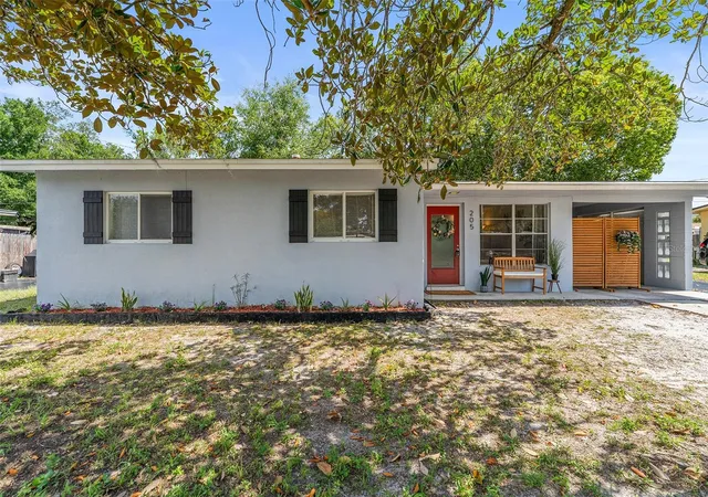 Photo 2 of Single family home for sale at 205 Wilshire Dr, Casselberry, FL 32707 | MLS# O6404065 | Listing updated on 2026-09-23