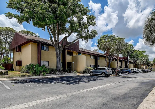 Condo for sale at 860 S Village Dr N #106, Saint Petersburg, FL 33716 | MLS# TB8504075