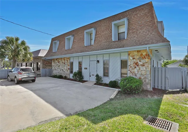 1st image of 162 S Peninsula Dr, Daytona Beach, FL 32118 | MLS# FC318231