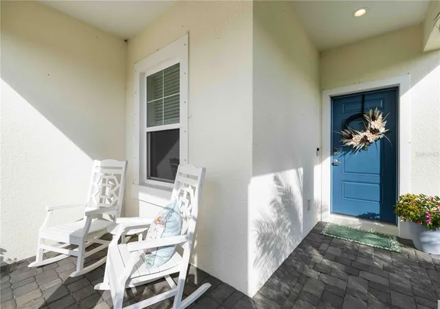 3rd image of 2669 Star Apple Wy, Sarasota, FL 34240 | MLS# A4692180