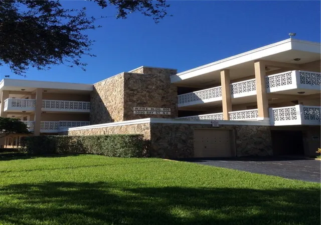 Photo 1 of Condo for sale at 5090 Bay St Ne #220, Saint Petersburg, FL 33703 | MLS# TB8504138 | Listing updated on 2026-07-01