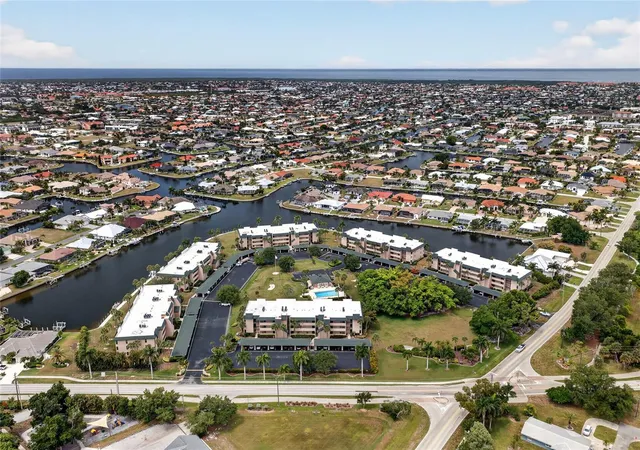 2nd image of 601 Shreve St #51C, Punta Gorda, FL 33950 | MLS# C7525652