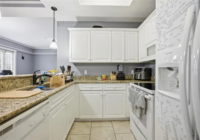 5th image of 325 Nw 14Th St #307, Gainesville, FL 32603 | MLS# GC539987