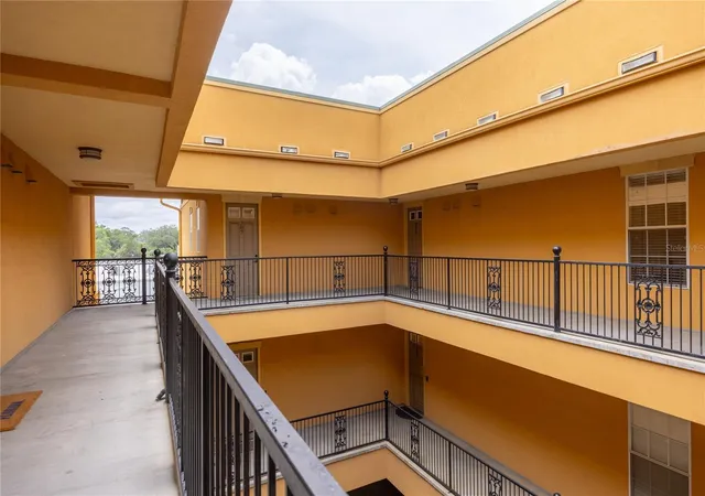 Homes for sale in Gainesville, FL | 325 Nw 14th St #307, Gainesville, FL 32603 | MLS# GC539987